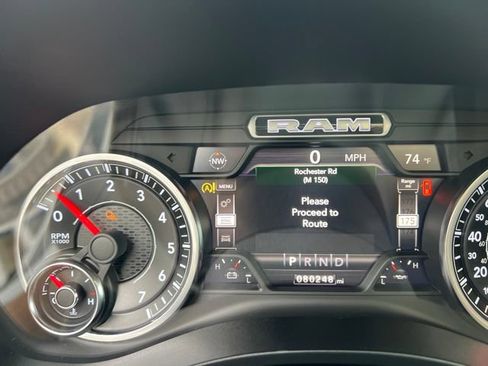 Used 2020 RAM 1500 Big Horn AWD/4WD image 23