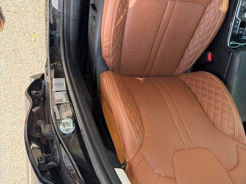 Certified 2022 Kia Sorento SX Prestige w/ Rust Color Package AWD/4WD image 15
