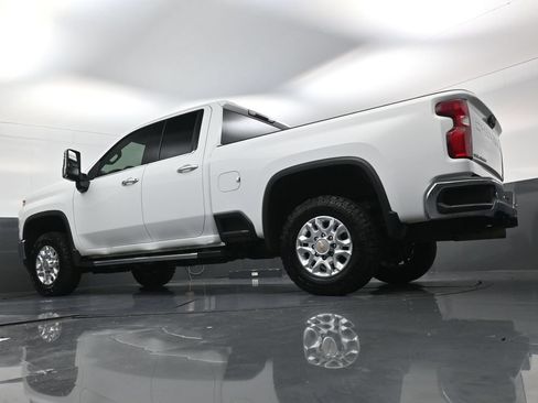 Used 2022 Chevrolet Silverado 2500 LTZ w/ Safety Package AWD/4WD image 17