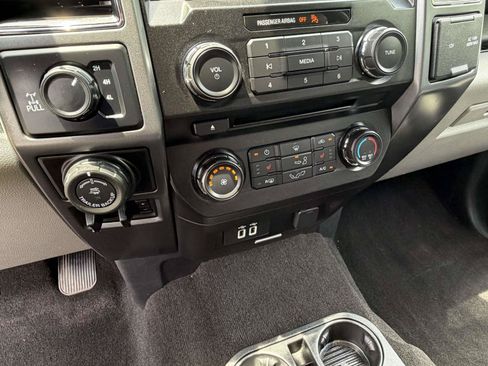 Certified 2018 Ford F150 XLT w/ Equipment Group 302A Luxury AWD/4WD image 10