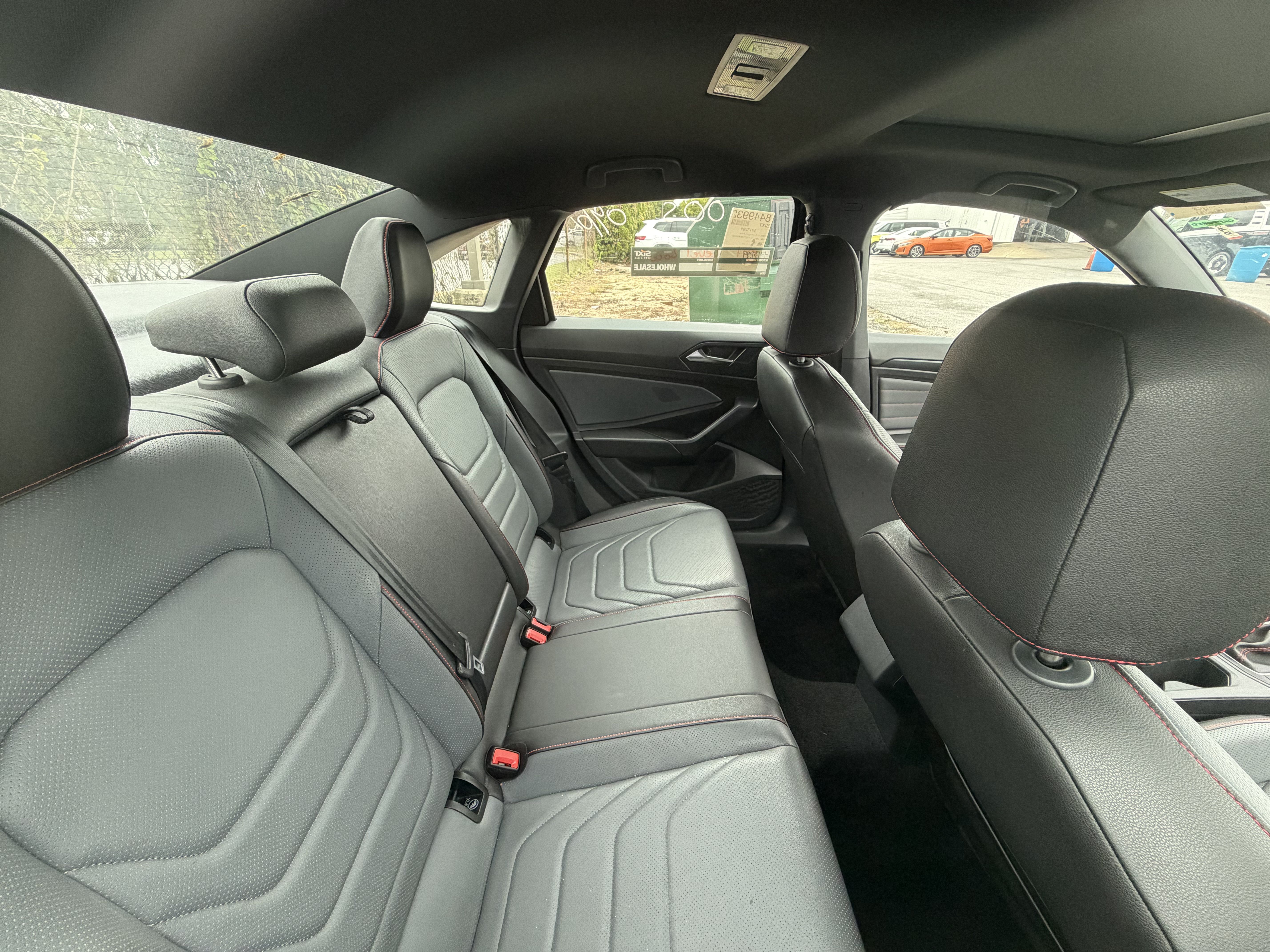 Used 2025 Volkswagen Jetta GLI Autobahn FWD image 9
