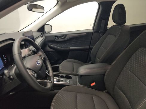 Used 2024 Ford Escape Active image 17