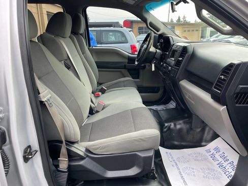 Used 2017 Ford F150 XL w/ Equipment Group 101A Mid AWD/4WD image 21