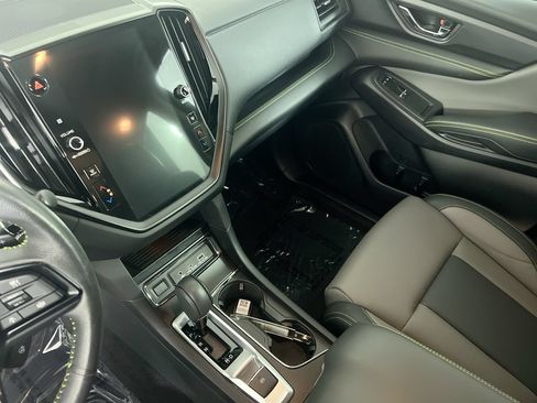 Used 2024 Subaru Ascent Onyx Edition AWD/4WD image 19