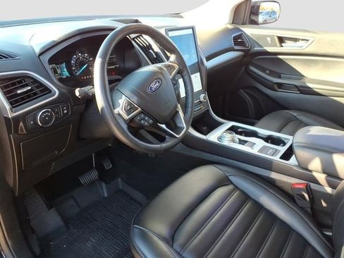 Used 2022 Ford Edge SEL w/ Convenience Package image 17