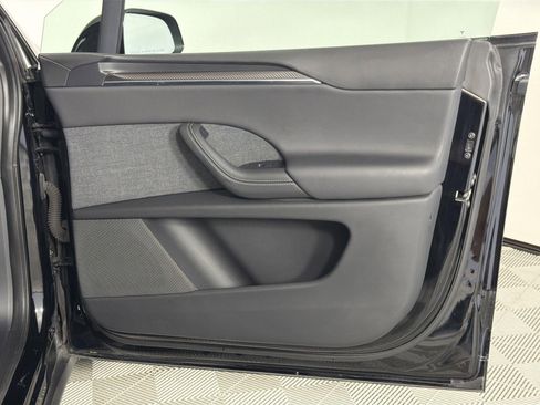 Used 2022 Tesla Model X Plaid AWD/4WD image 33
