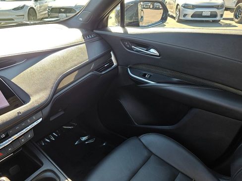 Used 2019 Cadillac XT4 Sport image 39