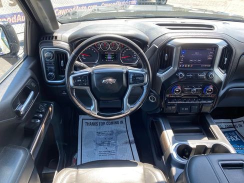 Used 2020 Chevrolet Silverado 1500 LT Trail Boss w/ Midnight Edition AWD/4WD image 22