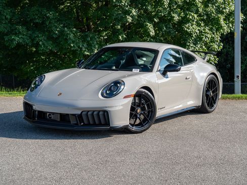 New 2026 Porsche 911 Carrera 4 GTS AWD/4WD image 1