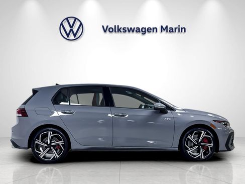 New 2026 Volkswagen GTI SE FWD image 6