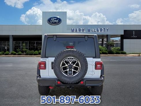 Used 2026 Jeep Wrangler Unlimited Rubicon AWD/4WD image 4