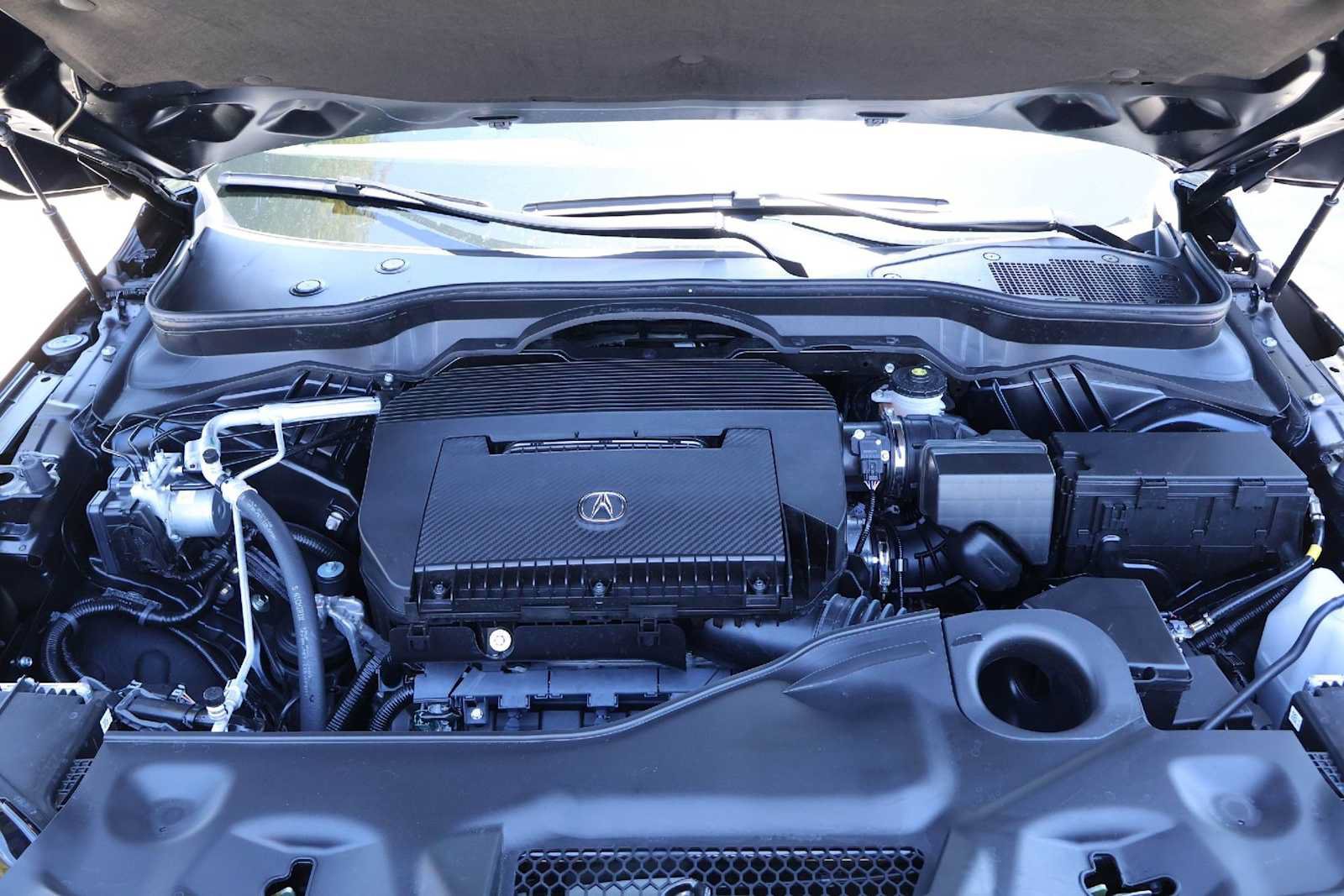 Certified 2026 Acura MDX FWD image 9