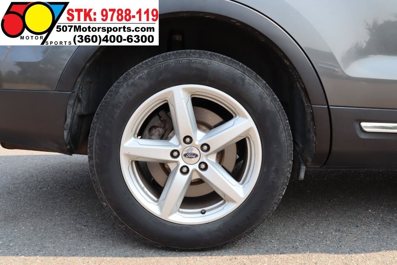 Used 2016 Ford Explorer XLT AWD/4WD image 19