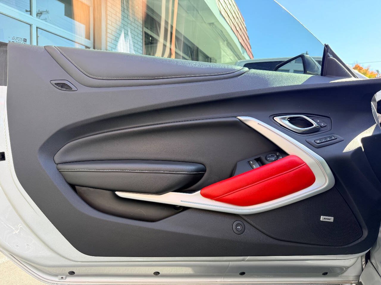 Used 2019 Chevrolet Camaro SS RWD image 15