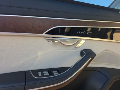 Used 2024 Audi A8 L 3.0T image 28