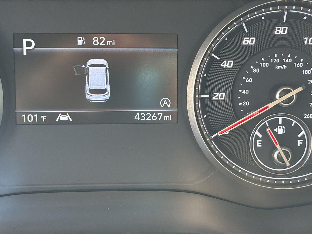 Used 2021 Hyundai Santa Fe SEL FWD image 4