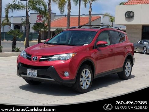 Used 2015 Toyota RAV4 Limited FWD image 1