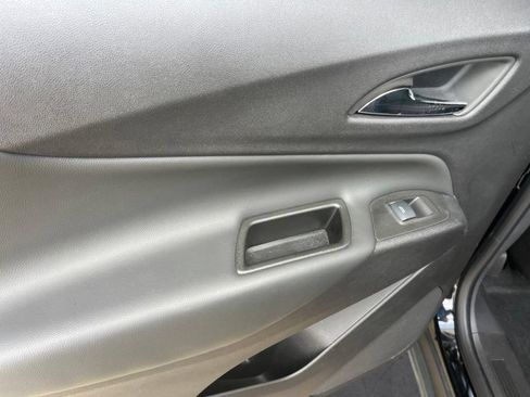 Used 2024 Chevrolet Equinox LT FWD image 29