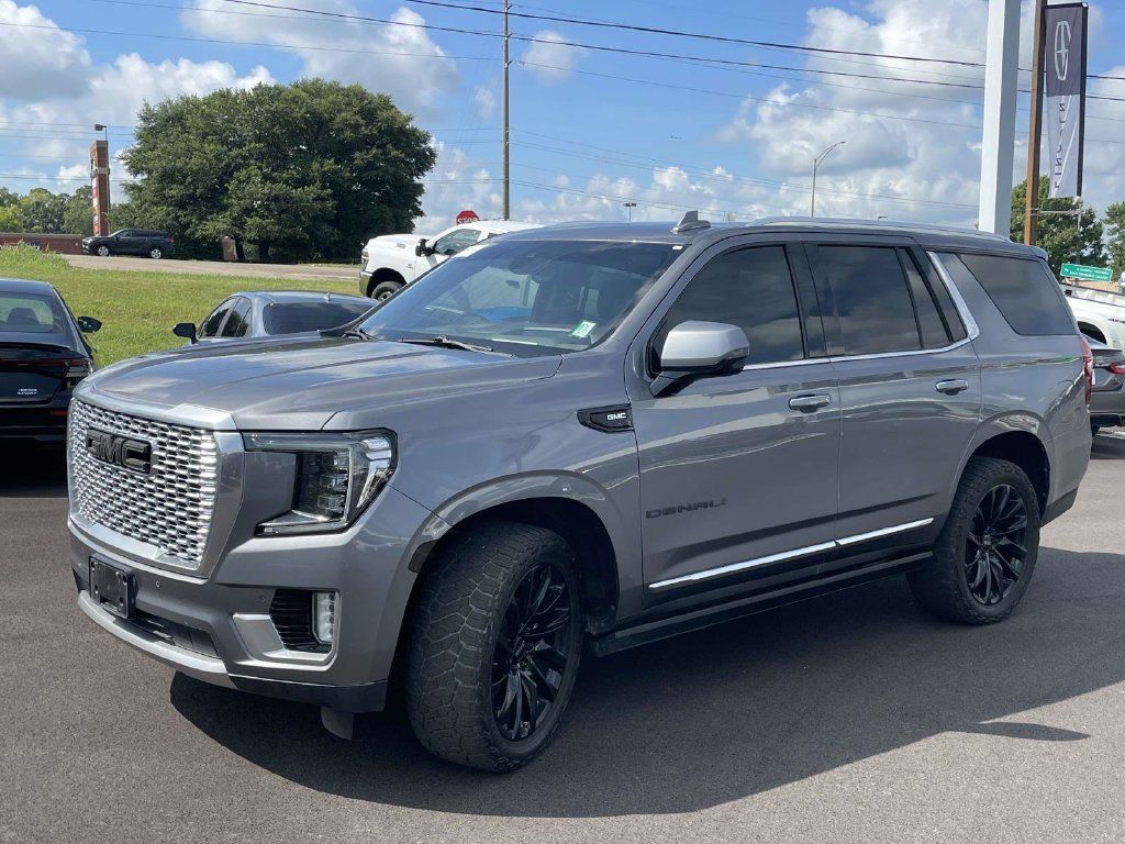 Used 2021 GMC Yukon Denali w/ Denali Premium Package AWD/4WD image 7