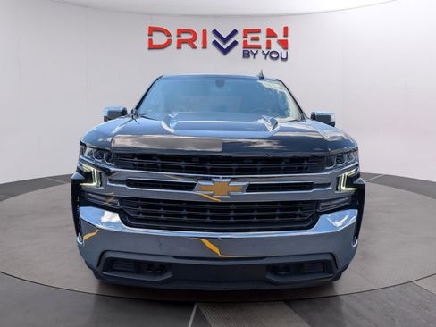 Used 2022 Chevrolet Silverado 1500 LT w/ Z71 Off-Road Package AWD/4WD image 8