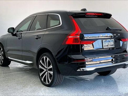 Used 2023 Volvo XC60 B5 Ultimate w/ Climate Package AWD/4WD image 14