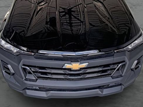 New 2026 Chevrolet Colorado W/T w/ WT Custom Package AWD/4WD image 18