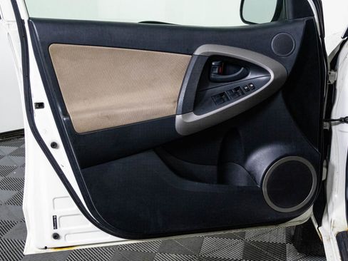 Used 2007 Toyota RAV4 4WD image 26