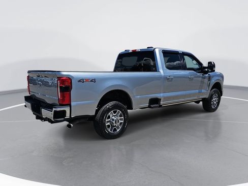 Used 2024 Ford F350 Lariat w/ Lariat Ultimate Package AWD/4WD image 3