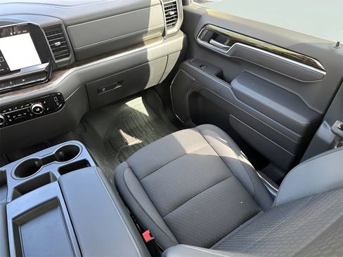 New 2025 GMC Sierra 1500 Elevation image 27