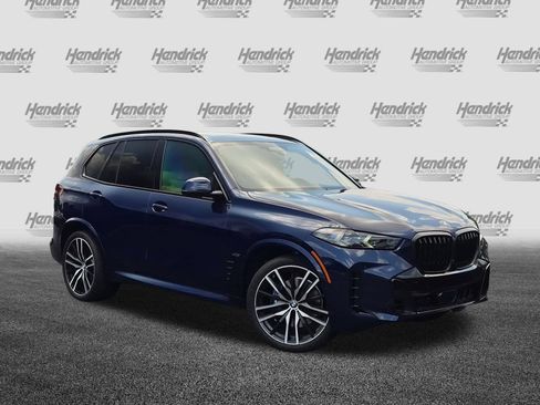 Used 2026 BMW X5 xDrive40i w/ M Sport Package AWD/4WD image 2