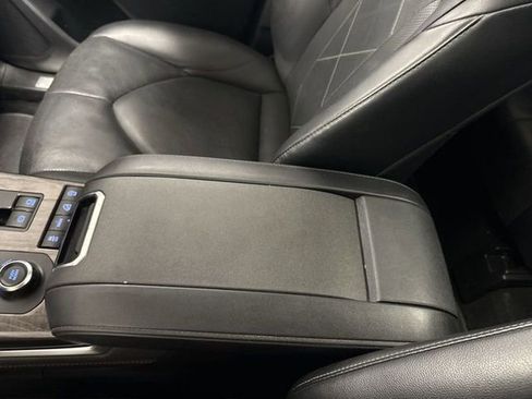 Used 2021 Toyota Highlander Limited image 57