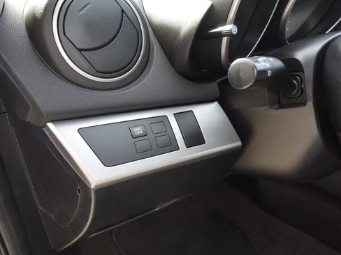 Used 2010 MAZDA MAZDA3 i Touring image 14