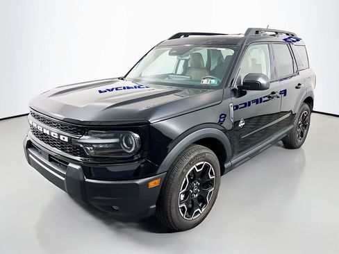 Used 2025 Ford Bronco Sport Outer Banks AWD/4WD image 5