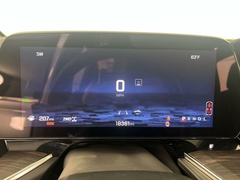 Certified 2025 Chevrolet Tahoe Premier AWD/4WD image 13
