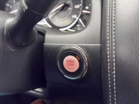 Used 2020 Nissan Armada SL w/ Premium Package RWD image 30