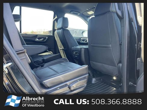 Used 2024 Chevrolet Tahoe Premier AWD/4WD image 18