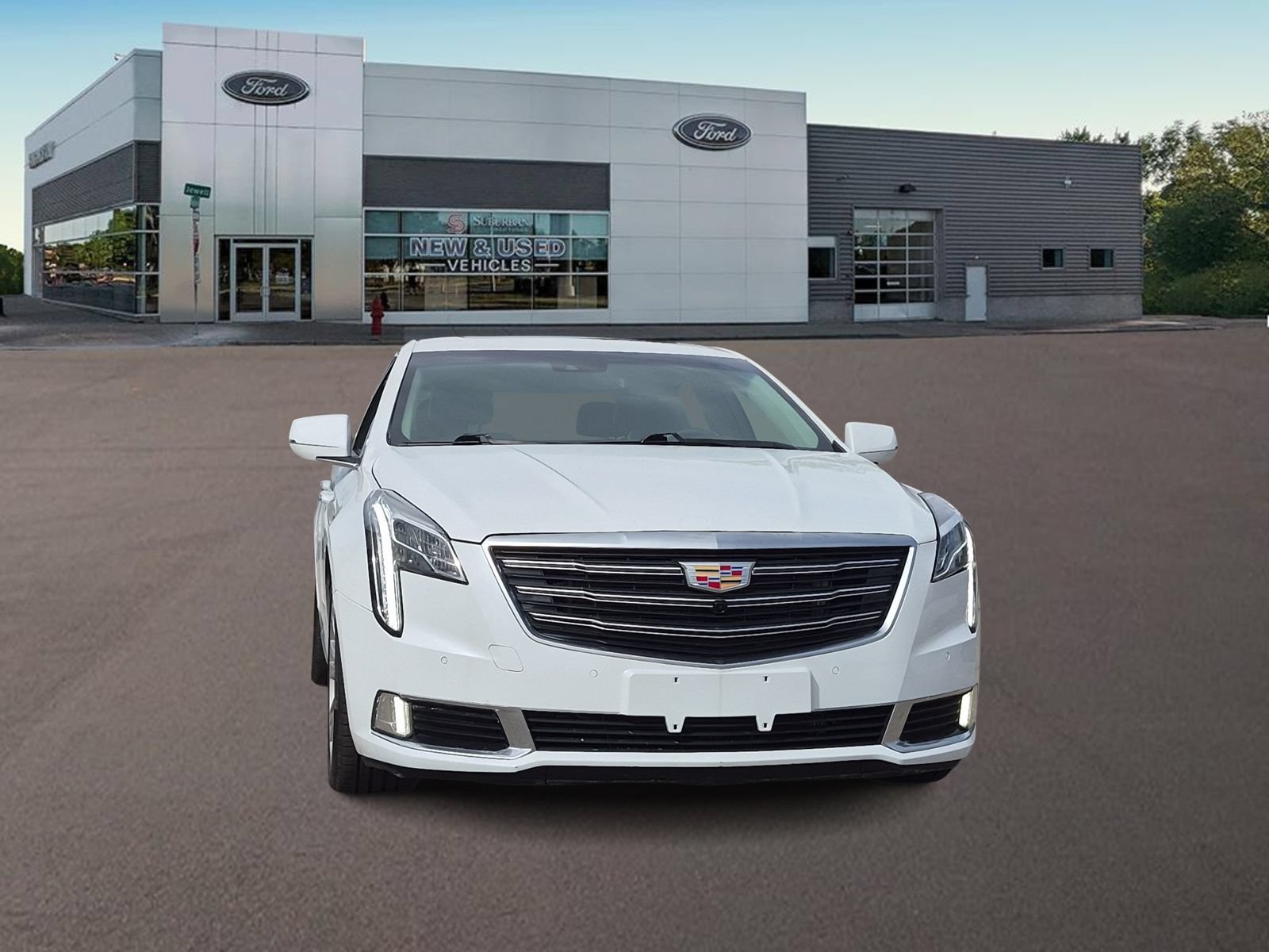 Used 2018 Cadillac XTS Luxury w/ Driver Awareness Package AWD/4WD image 3