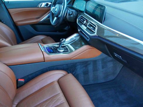 Used 2023 BMW X6 xDrive40i w/ M Sport Package image 10