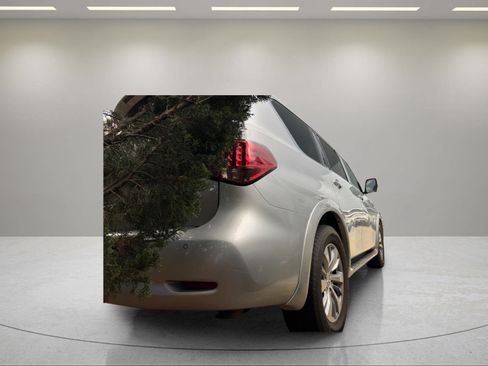Used 2017 INFINITI QX80 2WD image 11