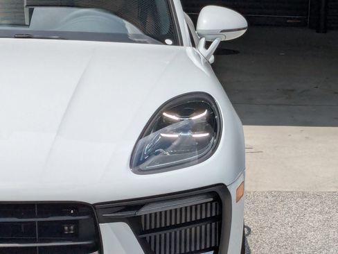 New 2026 Porsche Macan S AWD/4WD image 13