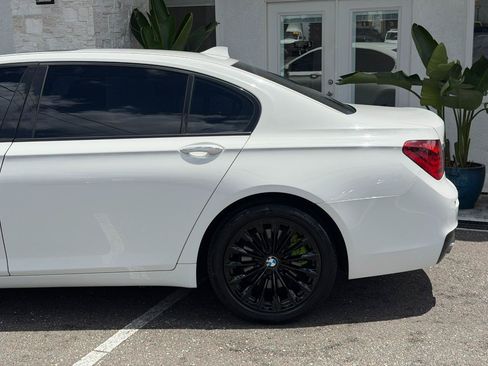 Used 2014 BMW 740Li RWD image 10