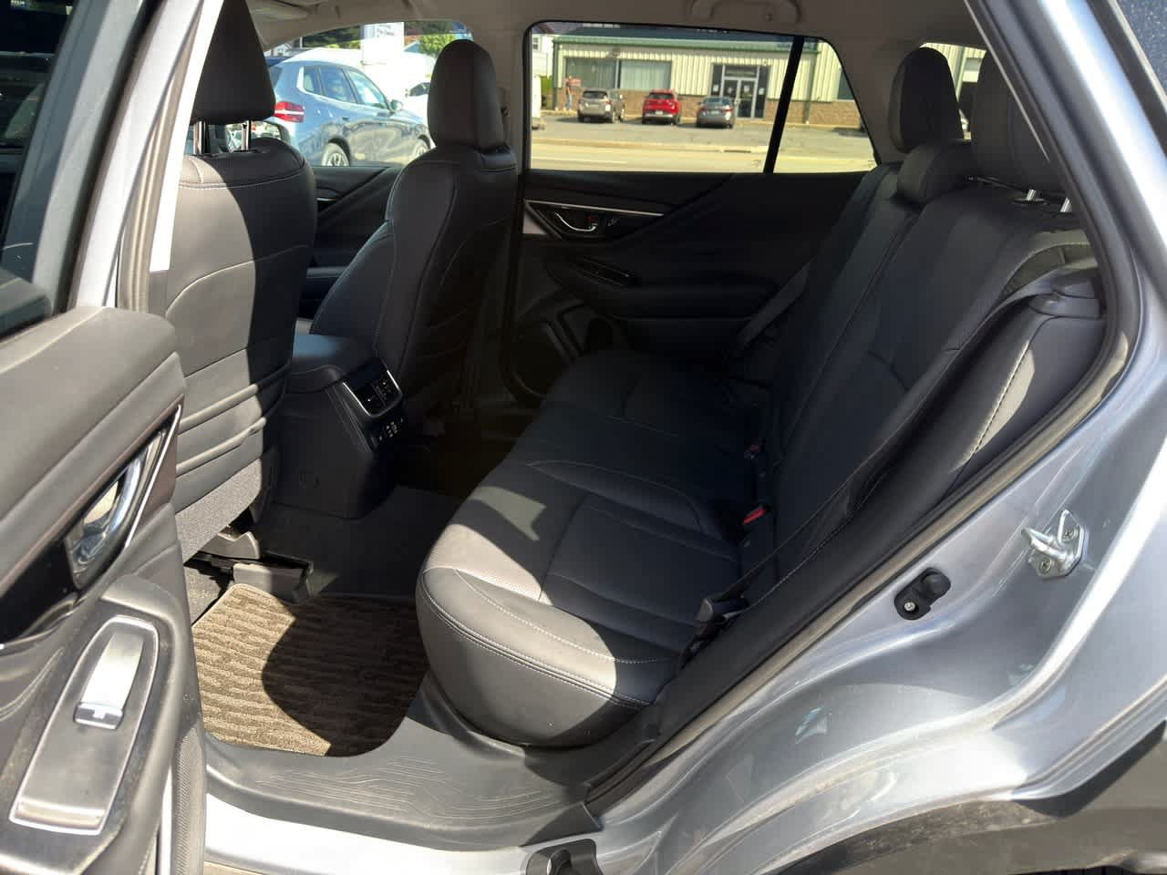 Used 2024 Subaru Outback Limited AWD/4WD image 29