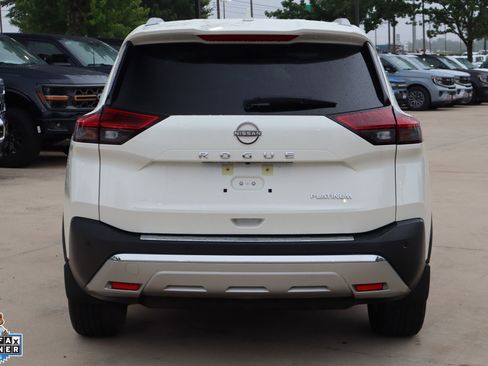 Used 2023 Nissan Rogue Platinum w/ Platinum Premium Package FWD image 4