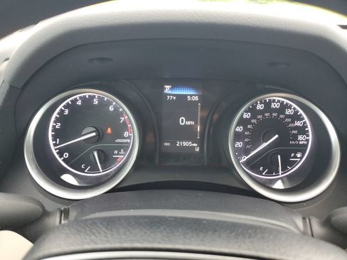 Used 2024 Toyota Camry LE FWD image 19