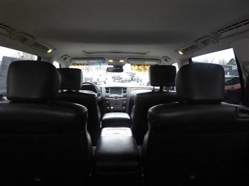 Used 2017 Nissan Armada Platinum w/ Captain Seat Package image 27