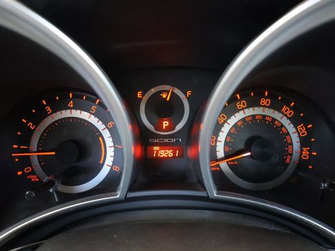 Used 2016 Scion tC FWD image 27