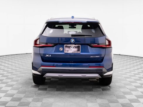 Certified 2025 BMW X1 xDrive28i image 4