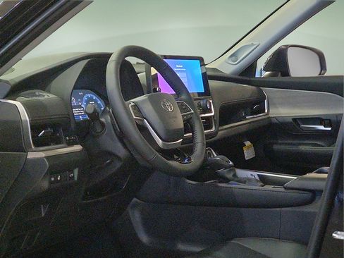 Used 2026 Toyota Grand Highlander AWD image 20