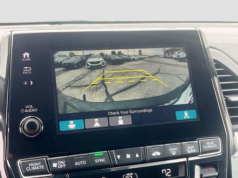 Used 2024 Honda Odyssey EX-L image 13