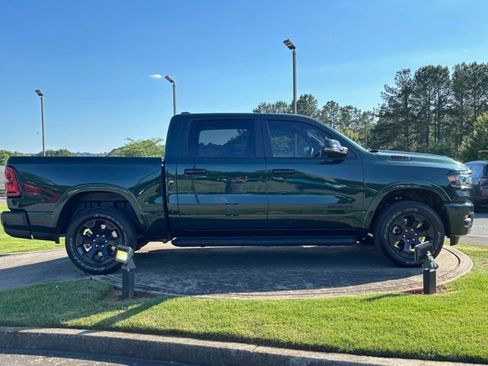 New 2026 RAM 1500 4x4 Crew Cab image 8